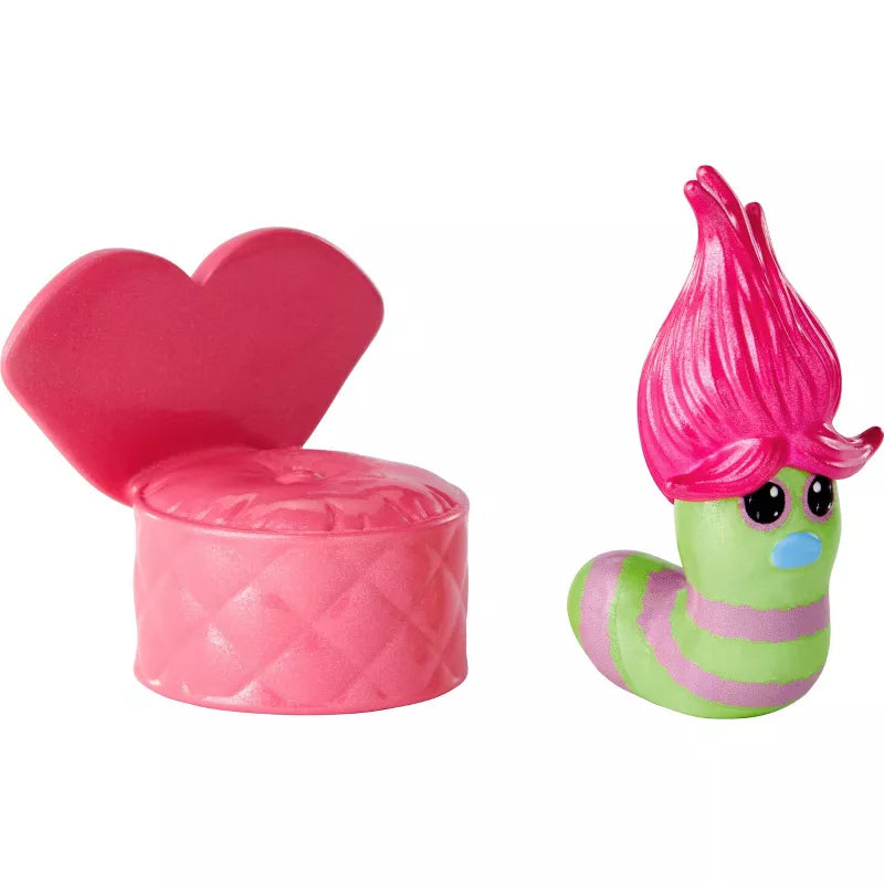 DreamWorks Trolls Band Together Hairageous Wardrobe Queen Poppy Small Doll & Accessories Playset