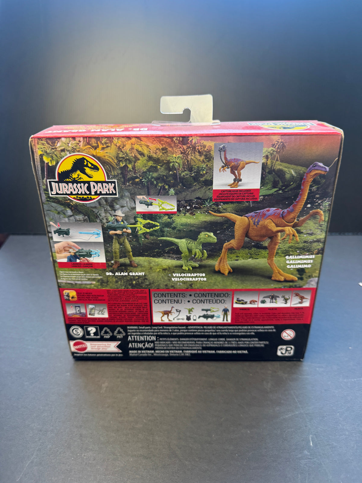 Jurassic Park 30th Anniversary '93 Classic Dr. Alan Grant Gallimimus Pack