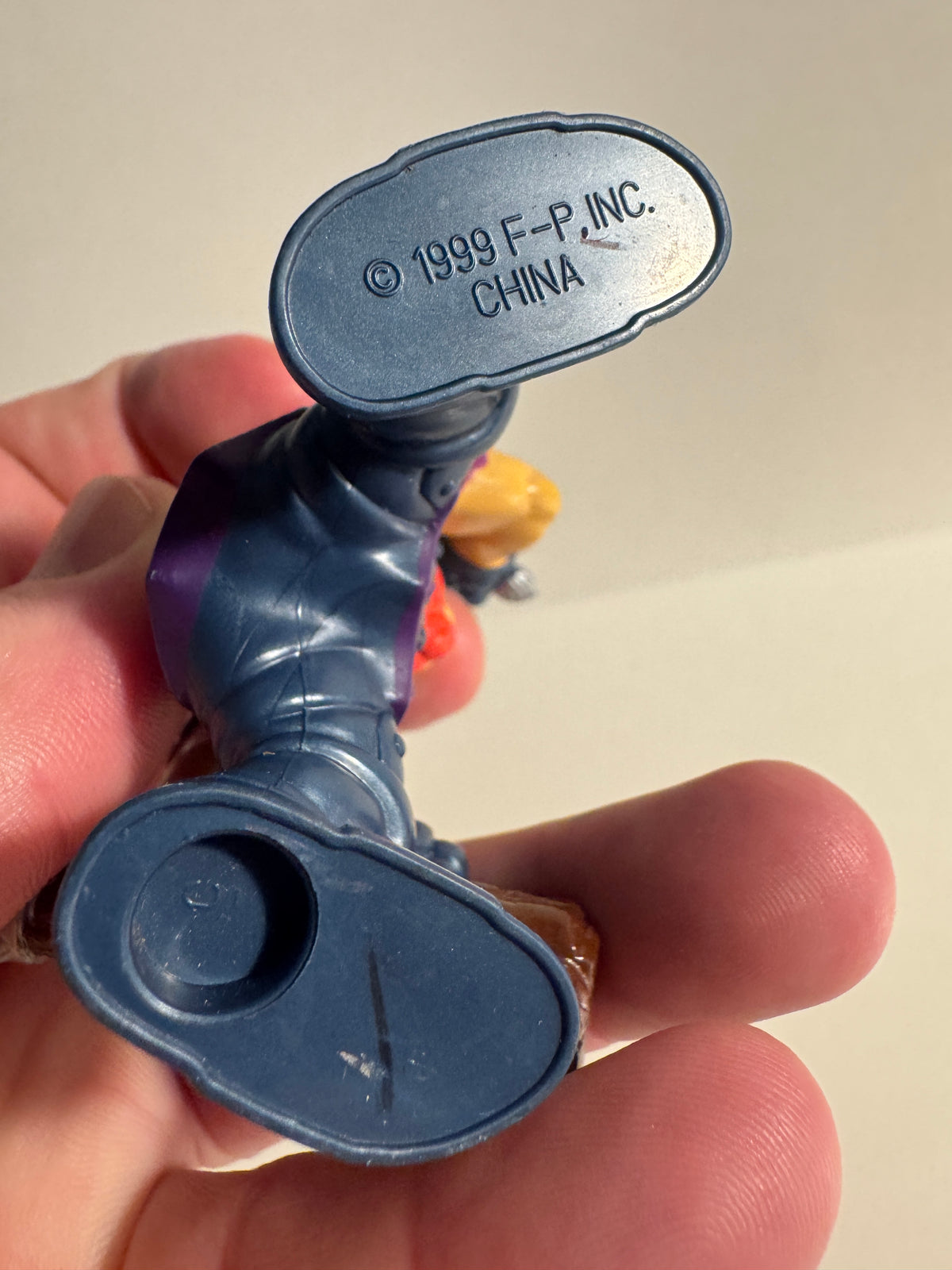 506 - Fisher Price Great Adventures Blue Knight Sword And Ram