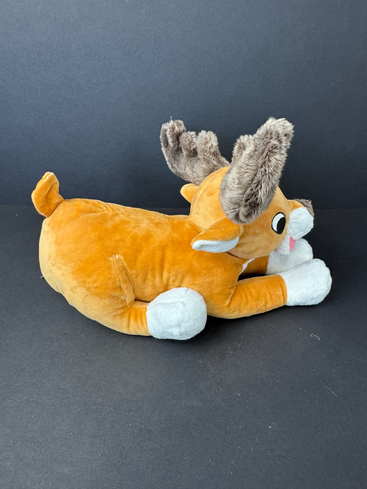 553 - snowflake the reindeer Santa’s toy land express