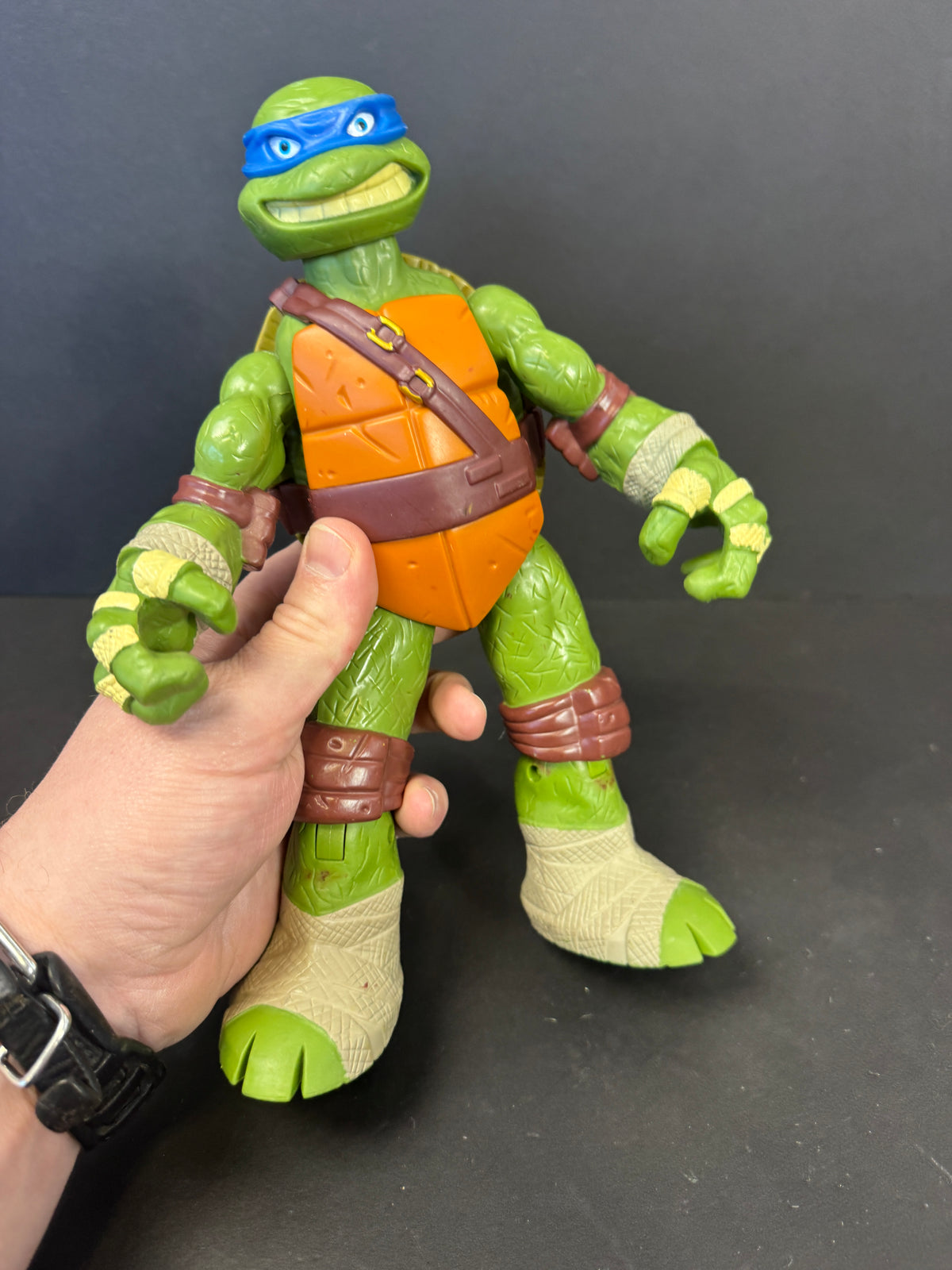 601 - 2012 Playmates TMNT Teenage Mutant Ninja Turtle LEONARDO 10” Action Figure