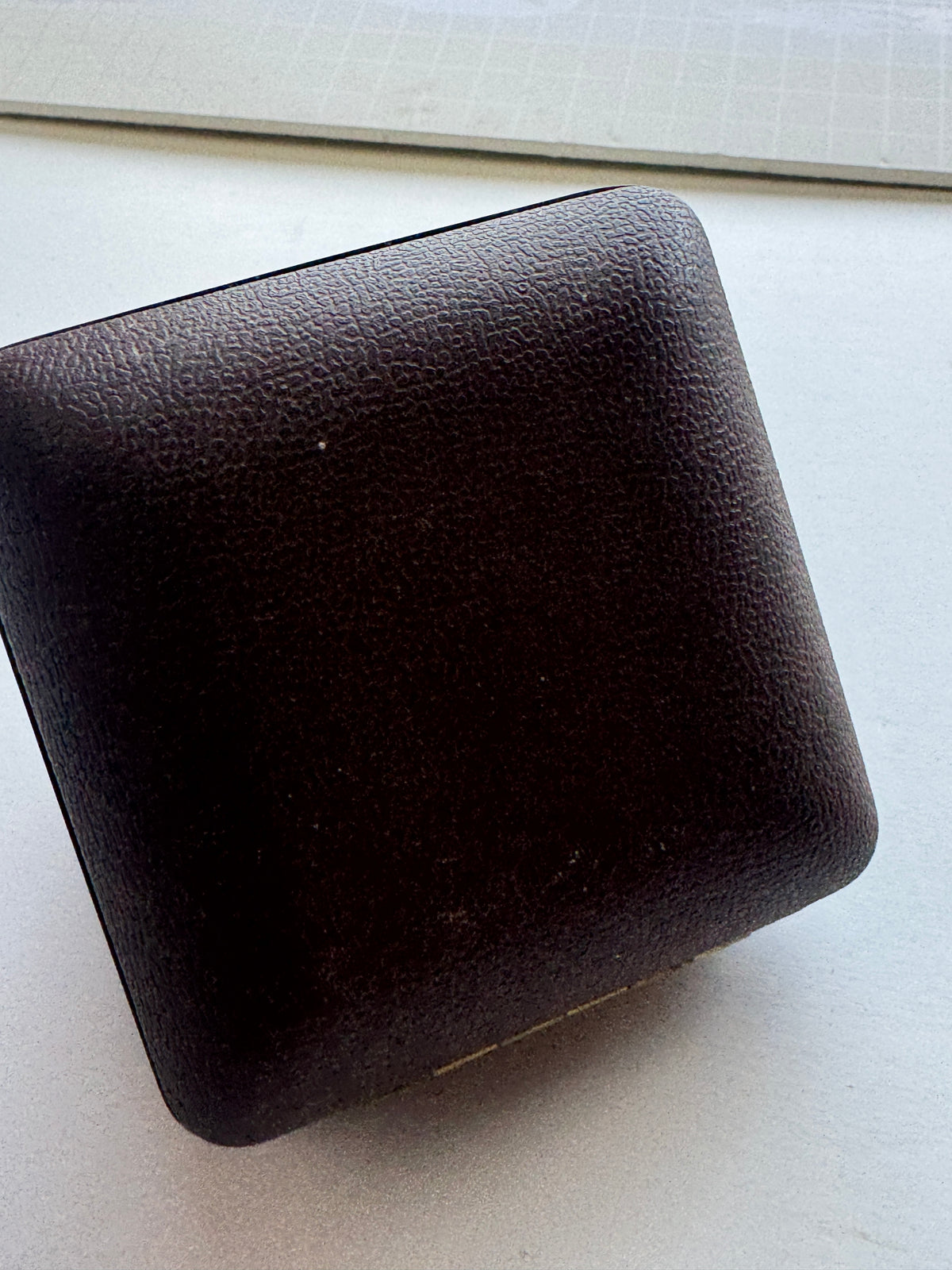 516 - Vintage Linden Travel Alarm Watch