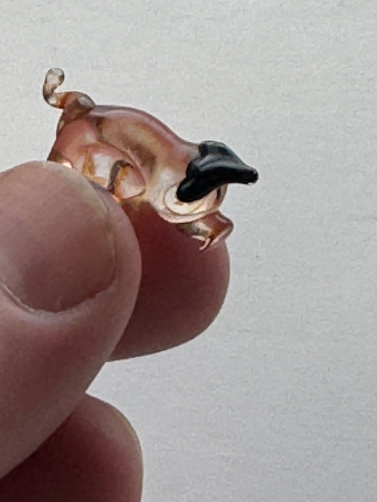 518 - Hand Blown Art Glass Pig Figurine Miniature Pink Pig