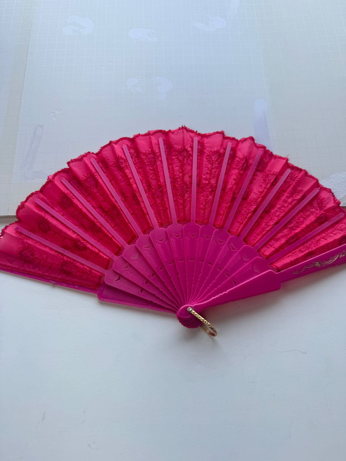 524 - Pink Large Lace Floral Folding Hand Held Plastic Chinese Fan