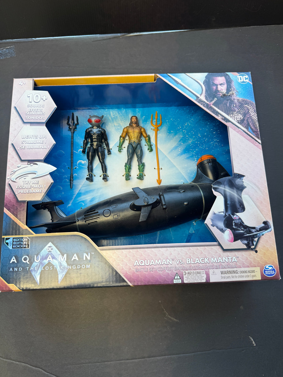 Aquaman Vs. Black Manta Submarine And 2 Figures