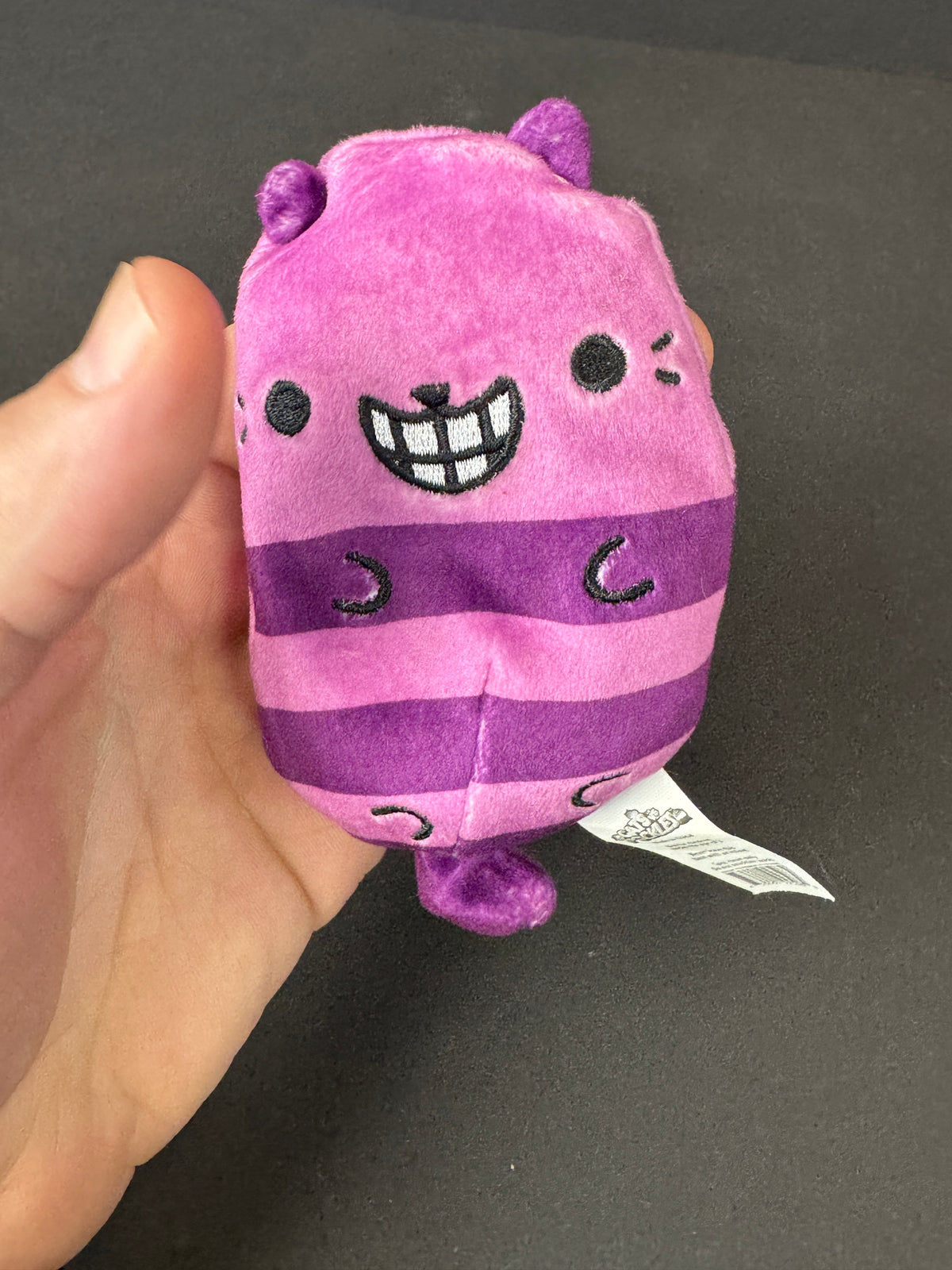 575 - Cats VS Pickles - #143 Cheshire 4" Bean Plush - Unboxed No tag