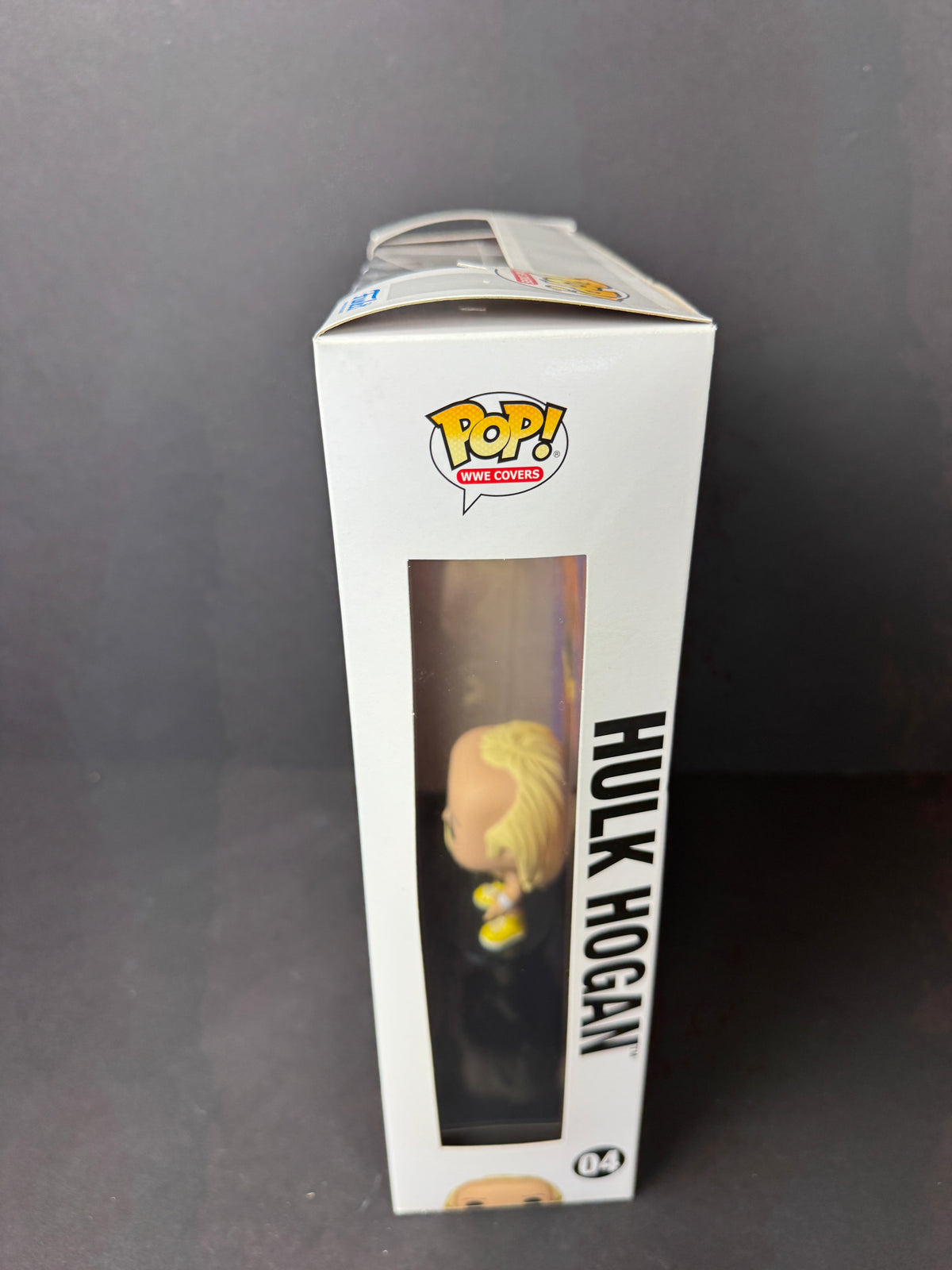 Funko POP! WWE Cover: Hulk vs Andre - Hulk Hogan Vinyl Figure 9 X 6 Box