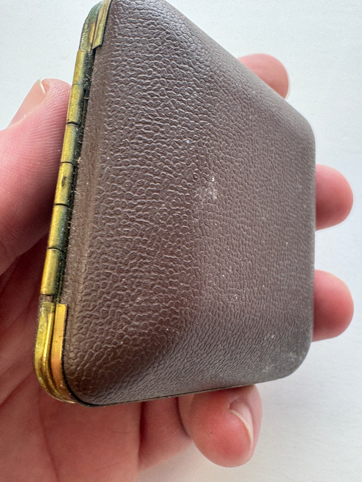 516 - Vintage Linden Travel Alarm Watch
