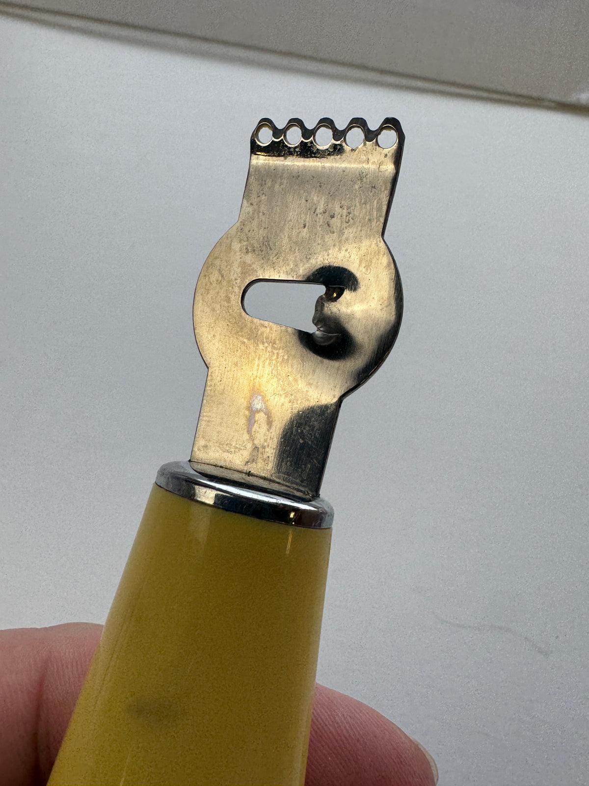 514 - Yellow Handled Vintage Lemon Zester Michael graves design
