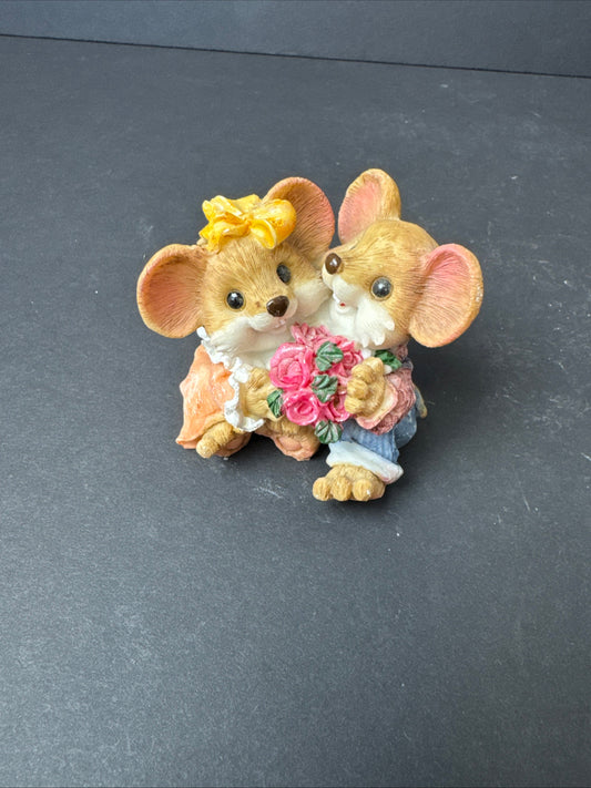 481 - Vtg His & Her Mice Mates Pair, Mouse Couple, dressed up date night anniversary