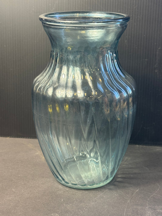Vintage light blue aqua Glass Swirl Optic Vase Ribbed Flared Rim Decorative Flower Vessel