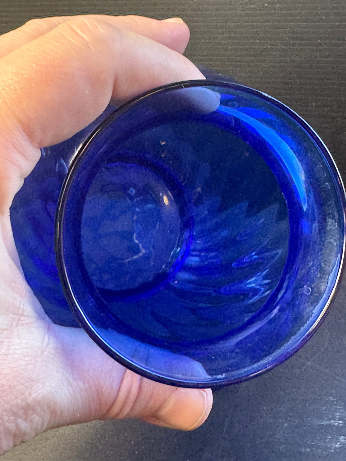 Round 6" Tall Glass Vase Cobalt Blue With Spirals