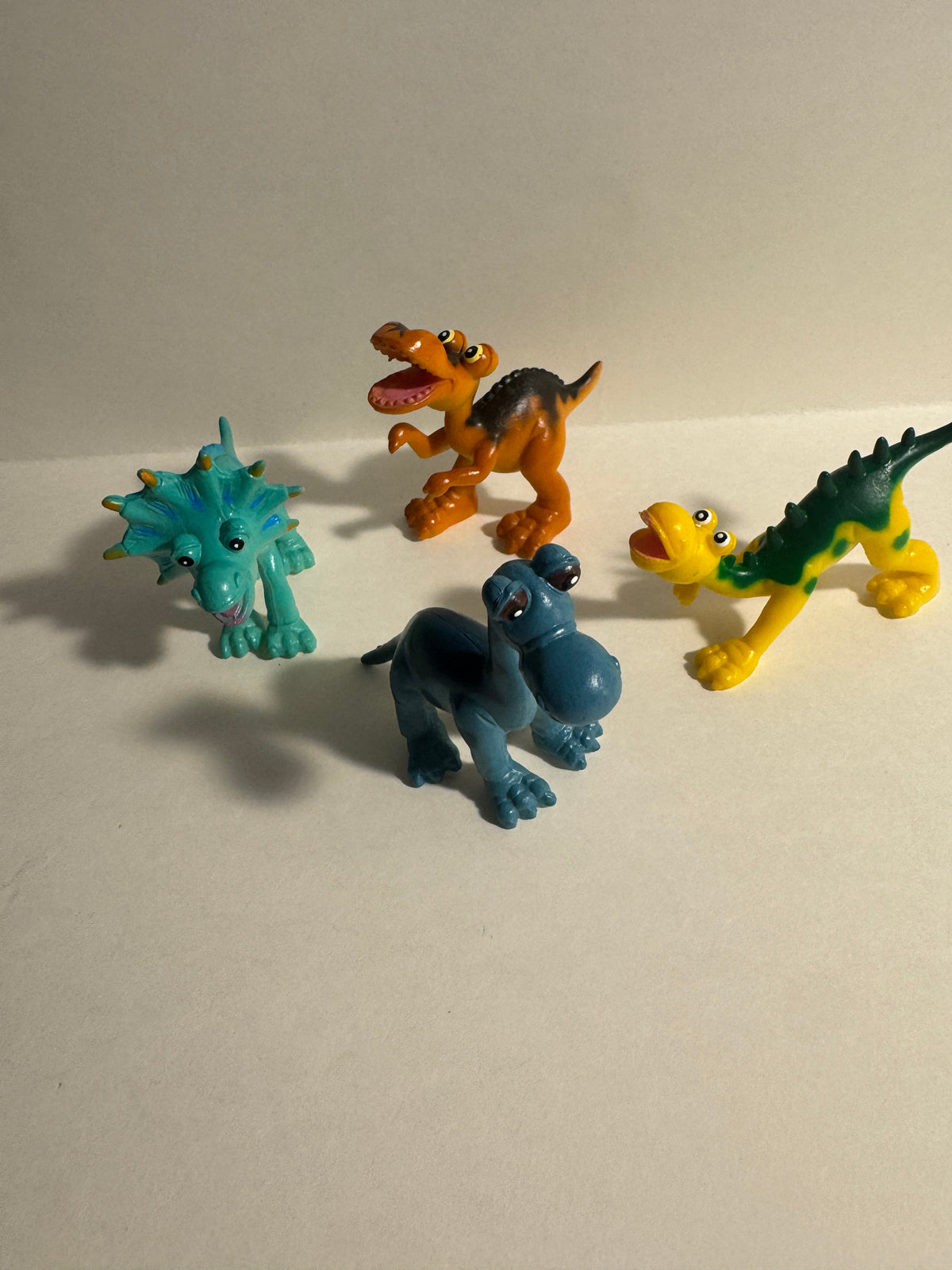507 - Vintage Gosnell Dinosaur Toy Figure Set Dino Animated Cartoon Big Eye Retro Lot