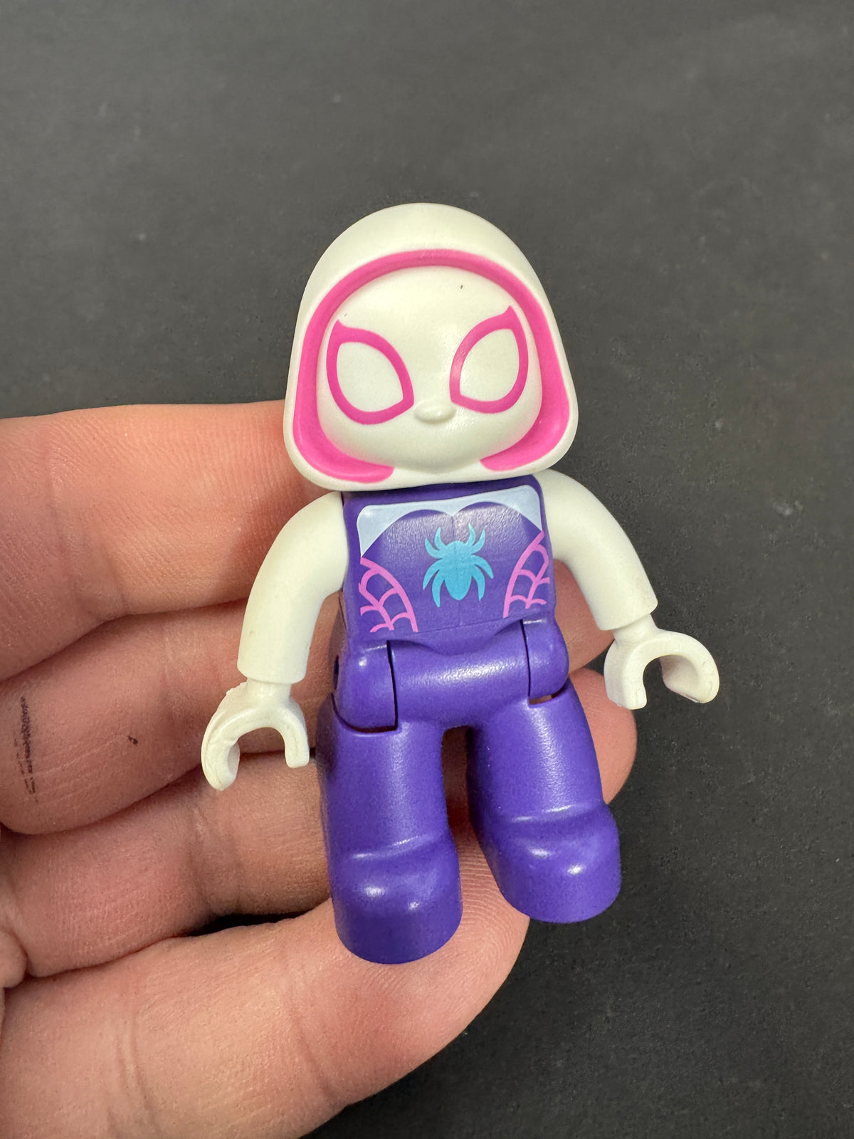 609 - Lego Duplo Mini Figure Ghost Spider Gwen Purple White