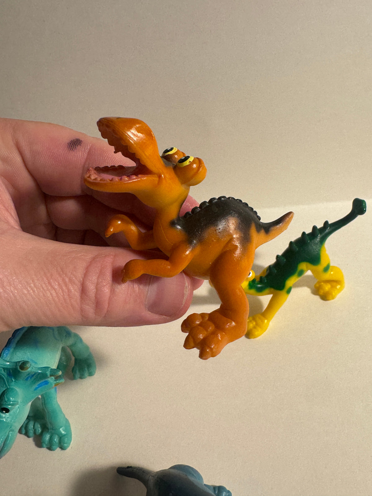 507 - Vintage Gosnell Dinosaur Toy Figure Set Dino Animated Cartoon Big Eye Retro Lot