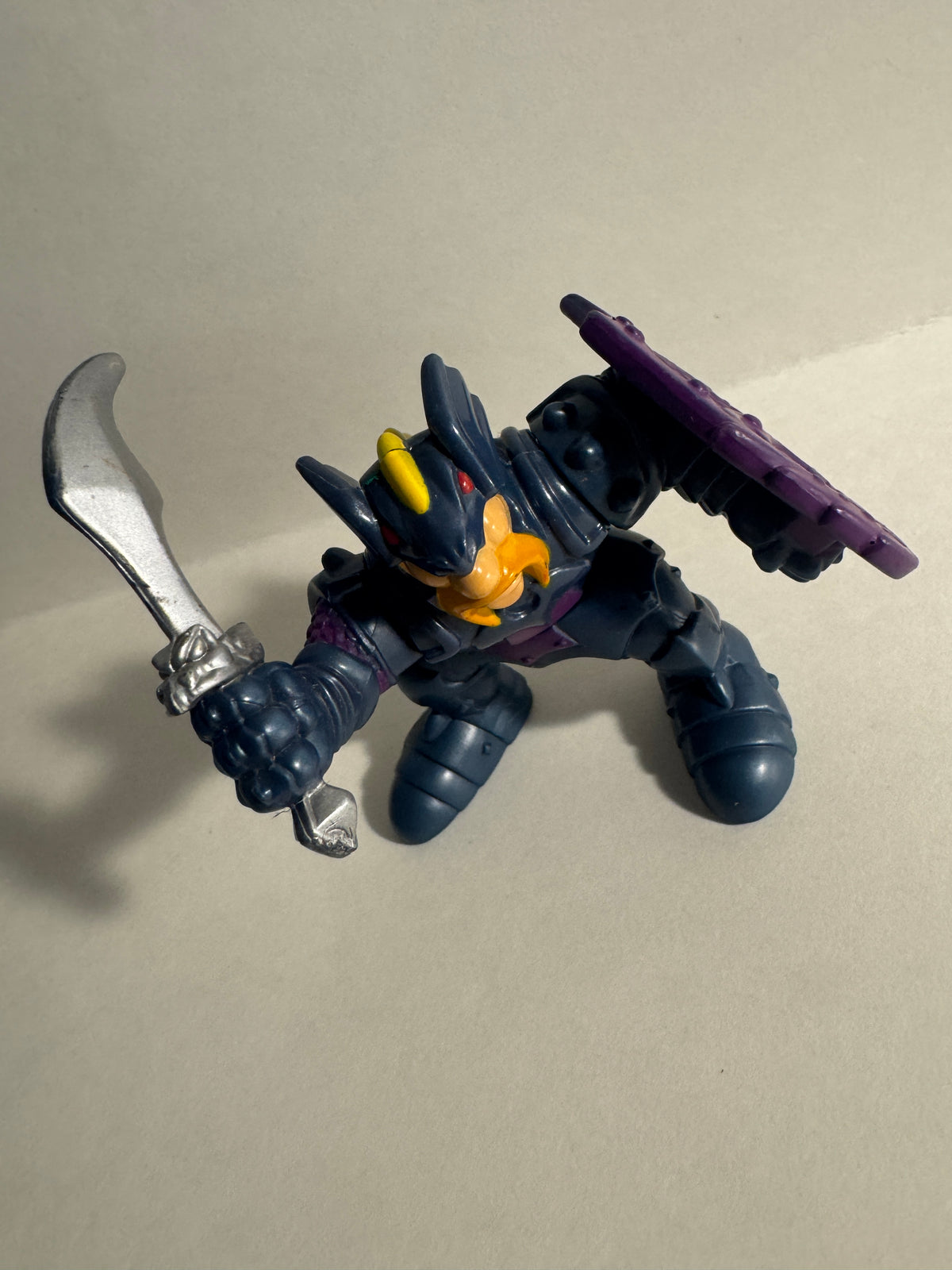 508 - Imaginext Fisher Price Great Adventures KING Purple Knight Shield Sword Armor