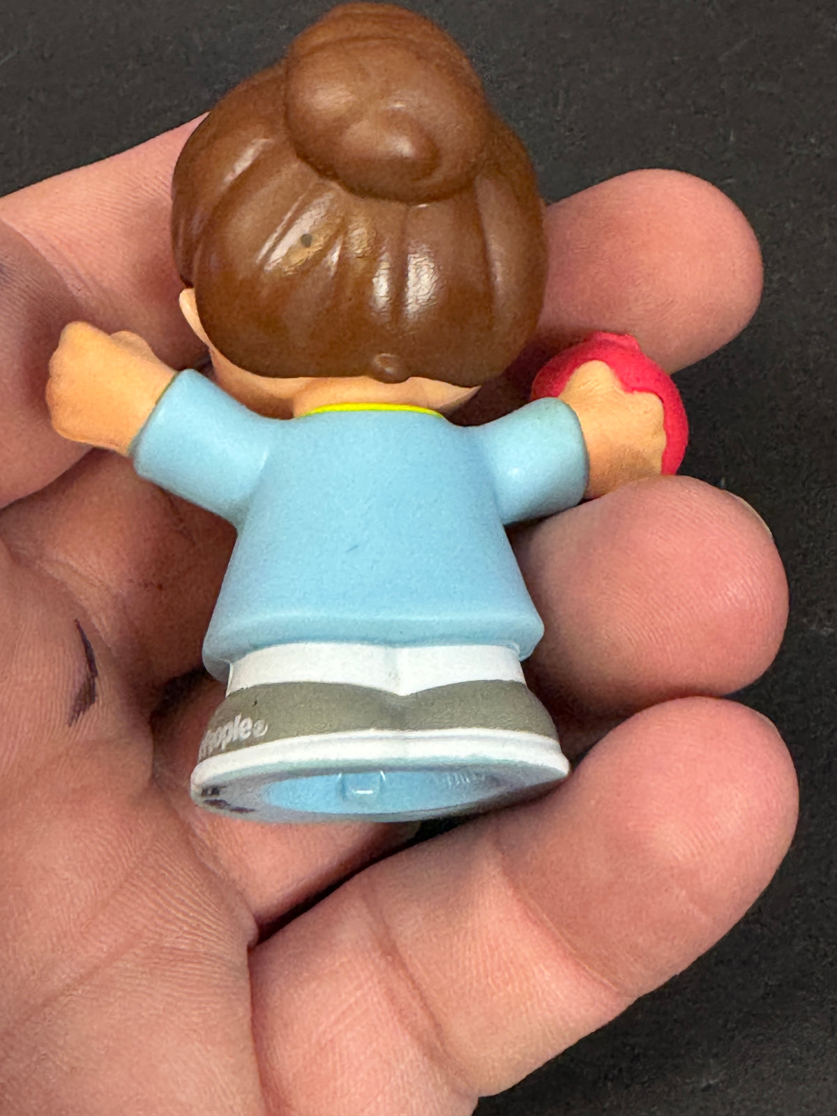 611 - Fisher Price Little People Figure School Teacher Mom Apple Glasses Brown