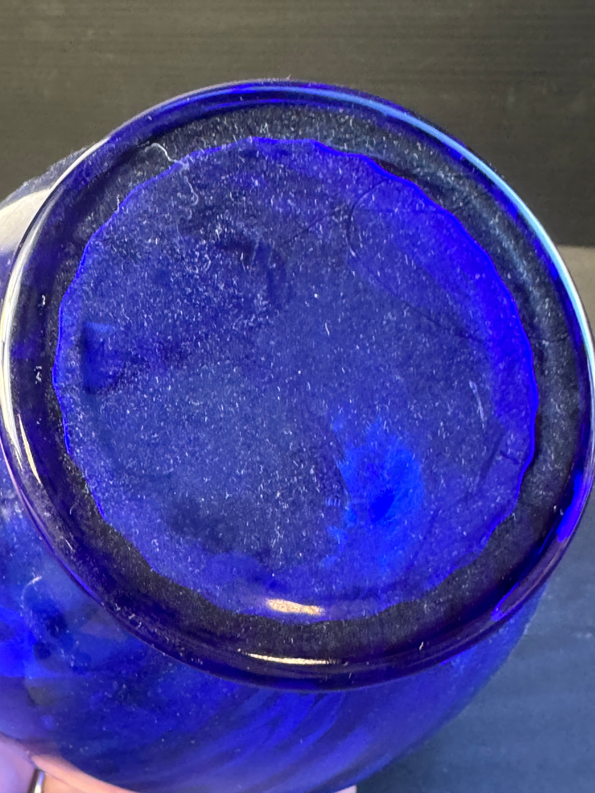 Round 6" Tall Glass Vase Cobalt Blue With Spirals