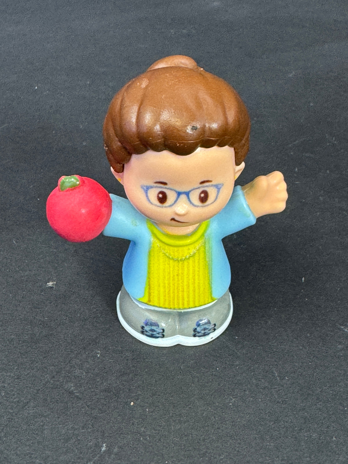 611 - Fisher Price Little People Figure School Teacher Mom Apple Glasses Brown