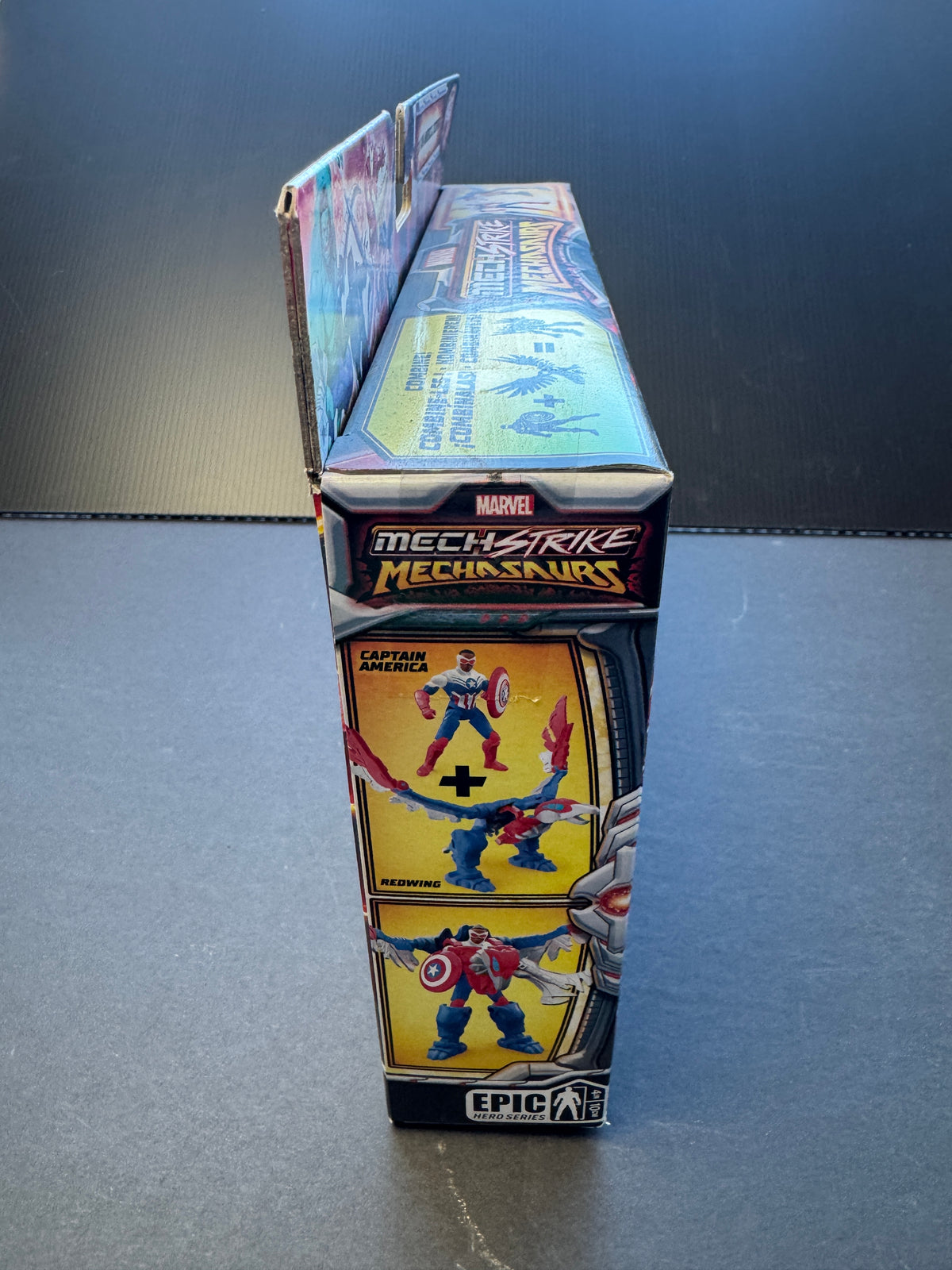 Hasbro Marvel Mech Strike Mechasaurs Captain America & Redwing