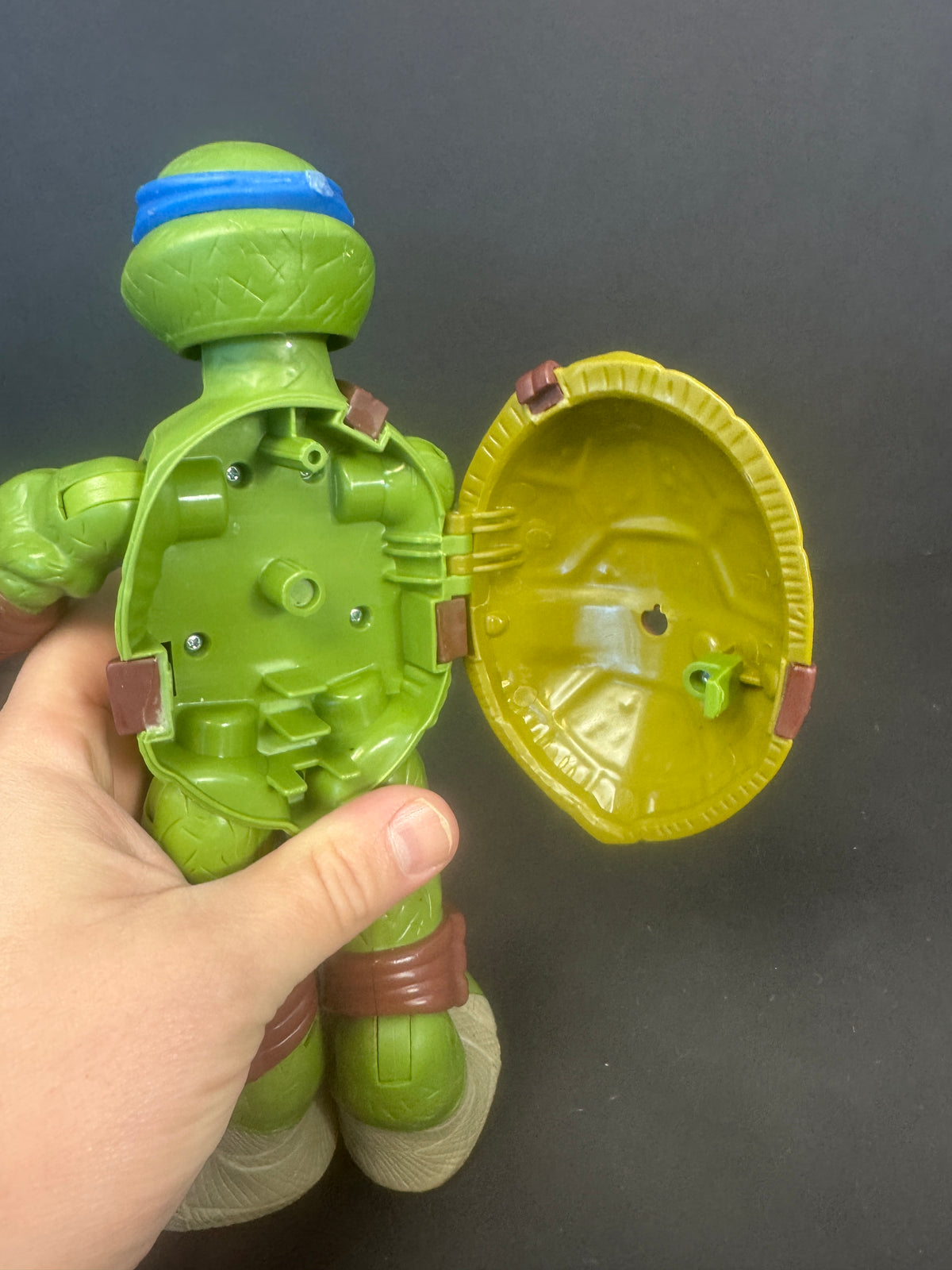 601 - 2012 Playmates TMNT Teenage Mutant Ninja Turtle LEONARDO 10” Action Figure
