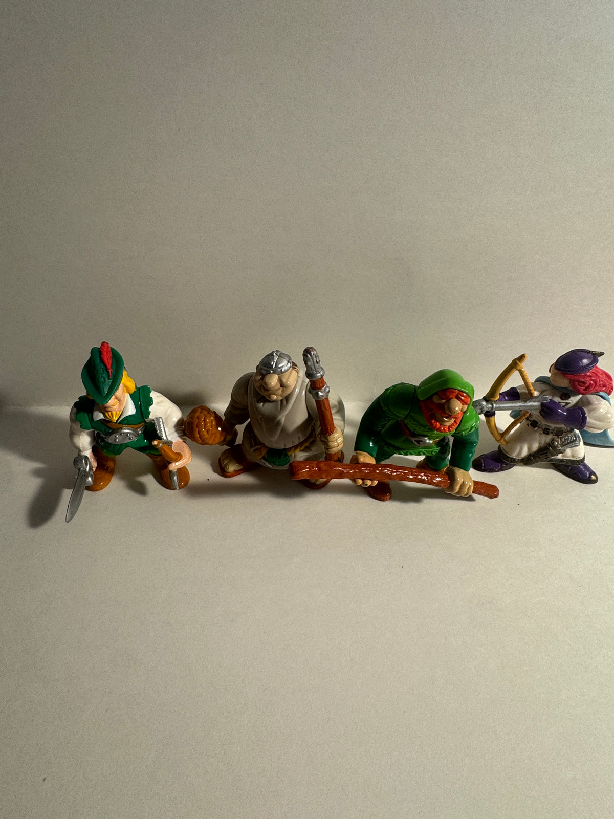 329 - Vtg FISHER PRICE GREAT ADVENTURES ROBINHOOD FOREST 1998 4 total