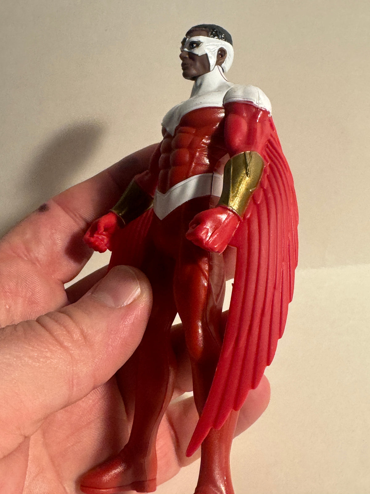 526 - 2016 Falcon Marvel Comics 6” Action Figure Toy