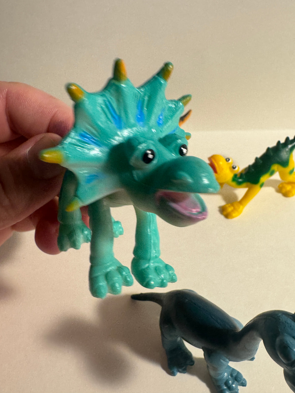 507 - Vintage Gosnell Dinosaur Toy Figure Set Dino Animated Cartoon Big Eye Retro Lot