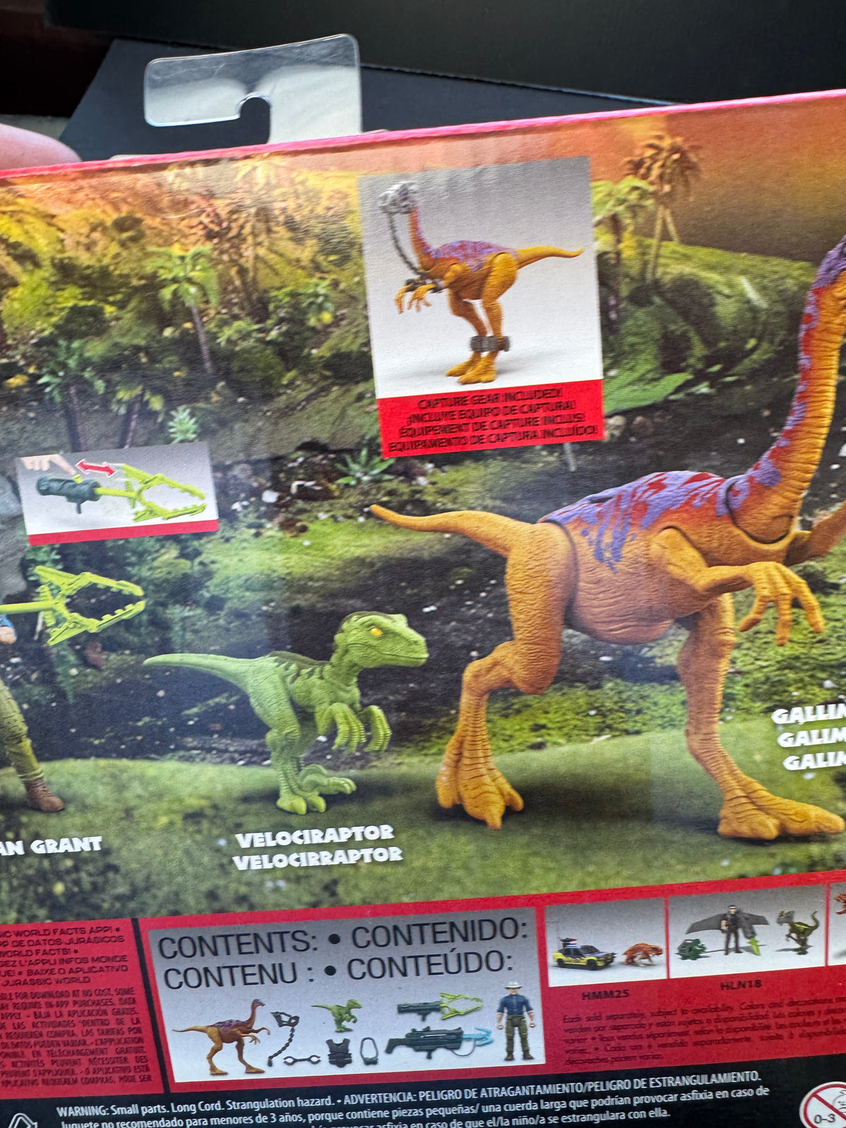 Jurassic Park 30th Anniversary '93 Classic Dr. Alan Grant Gallimimus Pack