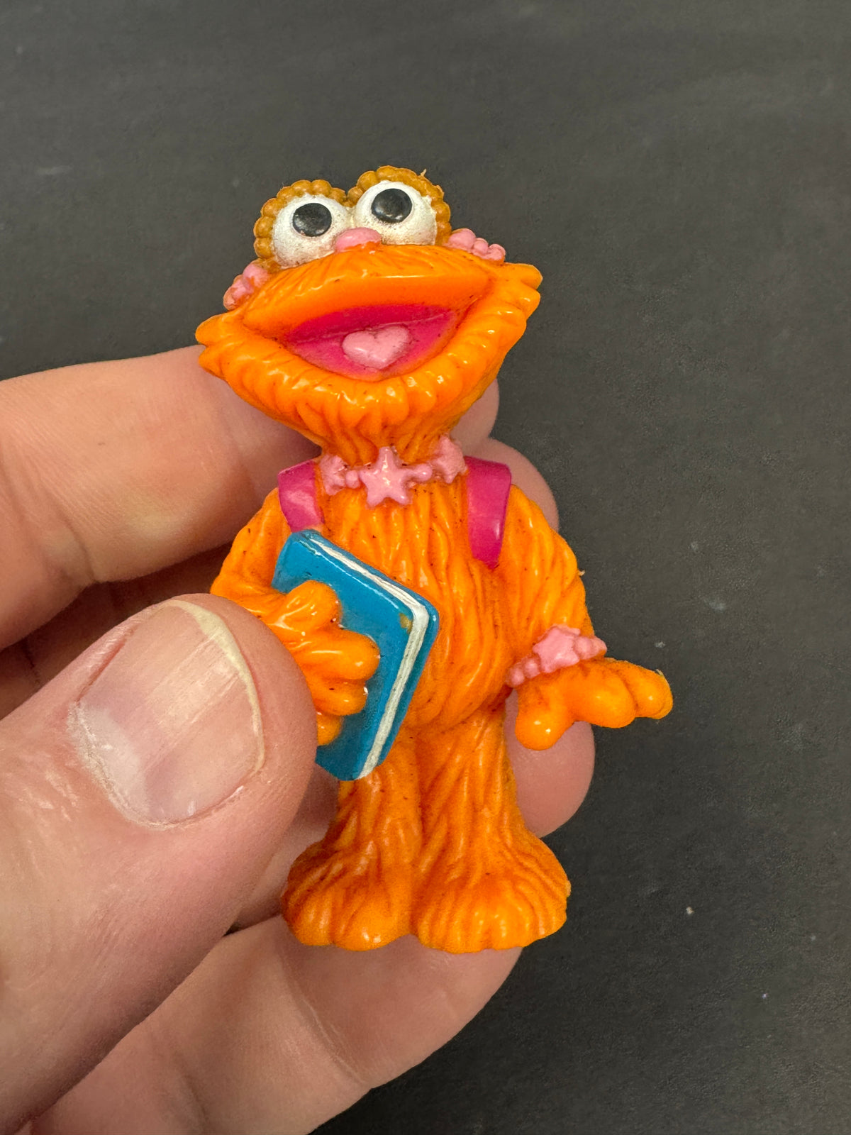 616 - Vintage Zoe Sesame Street PVC Figure School Book