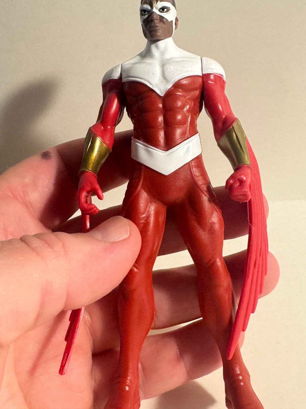 526 - 2016 Falcon Marvel Comics 6” Action Figure Toy