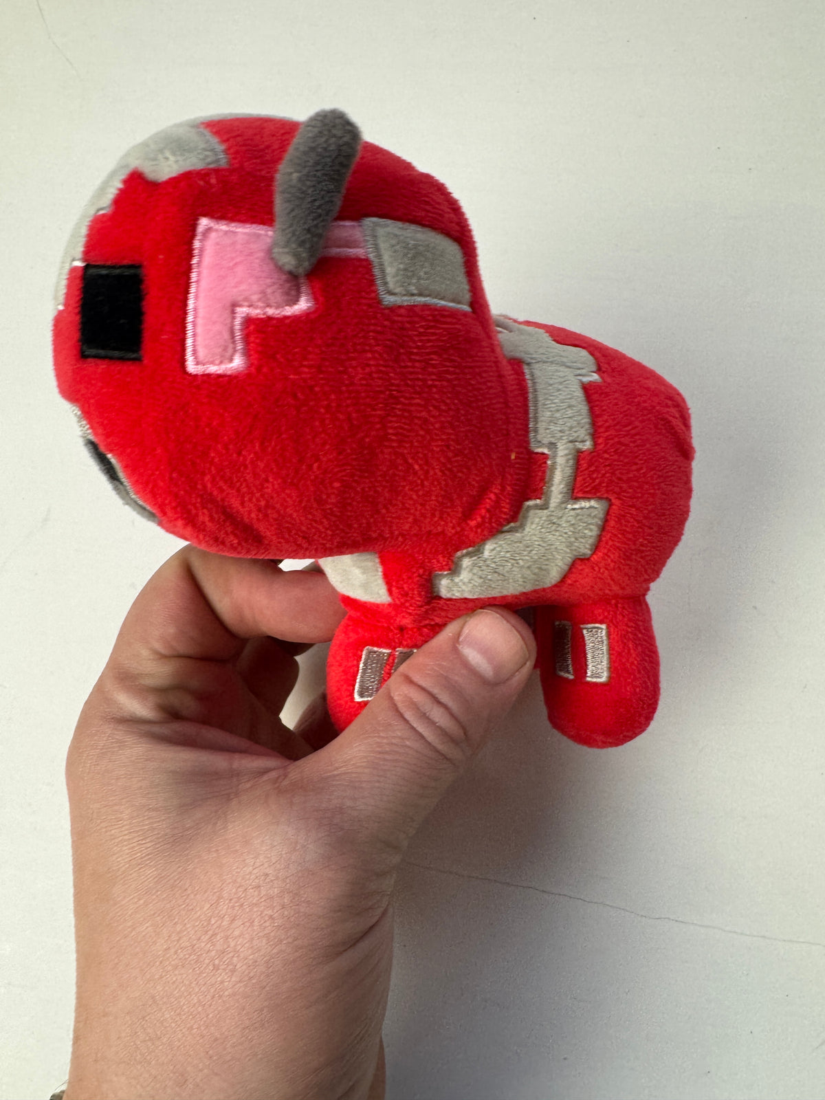 442 - Minecraft Mojang Jinx 2017 Red Bull Plush Stuffed Animal Toy