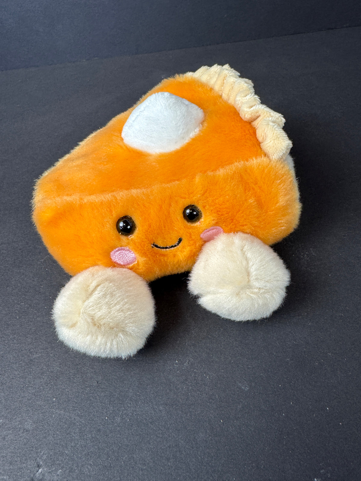 577 - Aurora Palm Pals Peter Pumpkin Pie 5” Mini