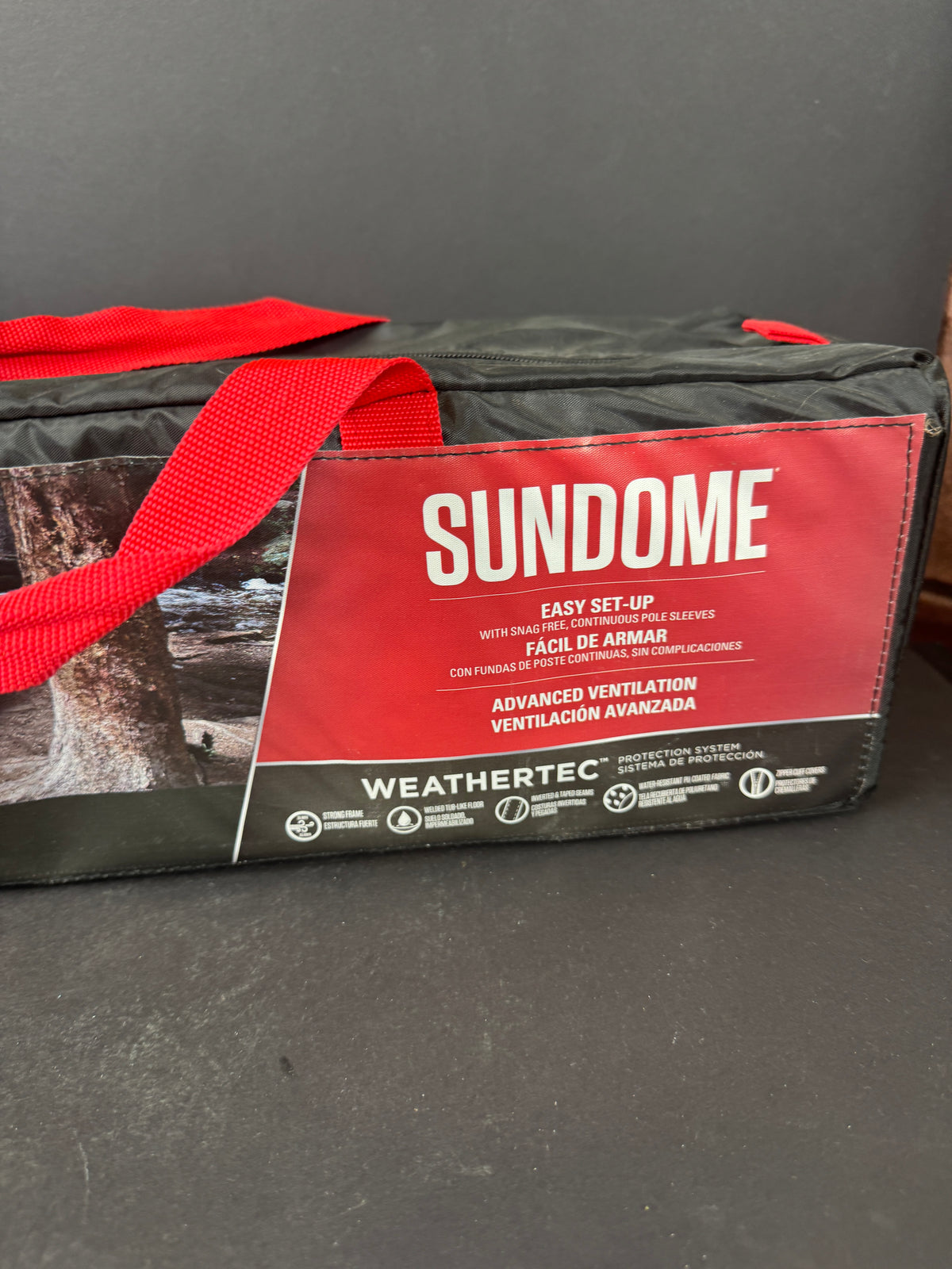 COLEMAN 2-PERSON SUNDOME DOME CAMPING TENT NAVY NEW