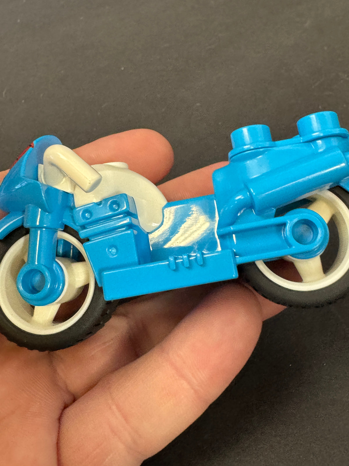 608 - Lego Duplo Vehicle Spider-Man Blue Motorcycle