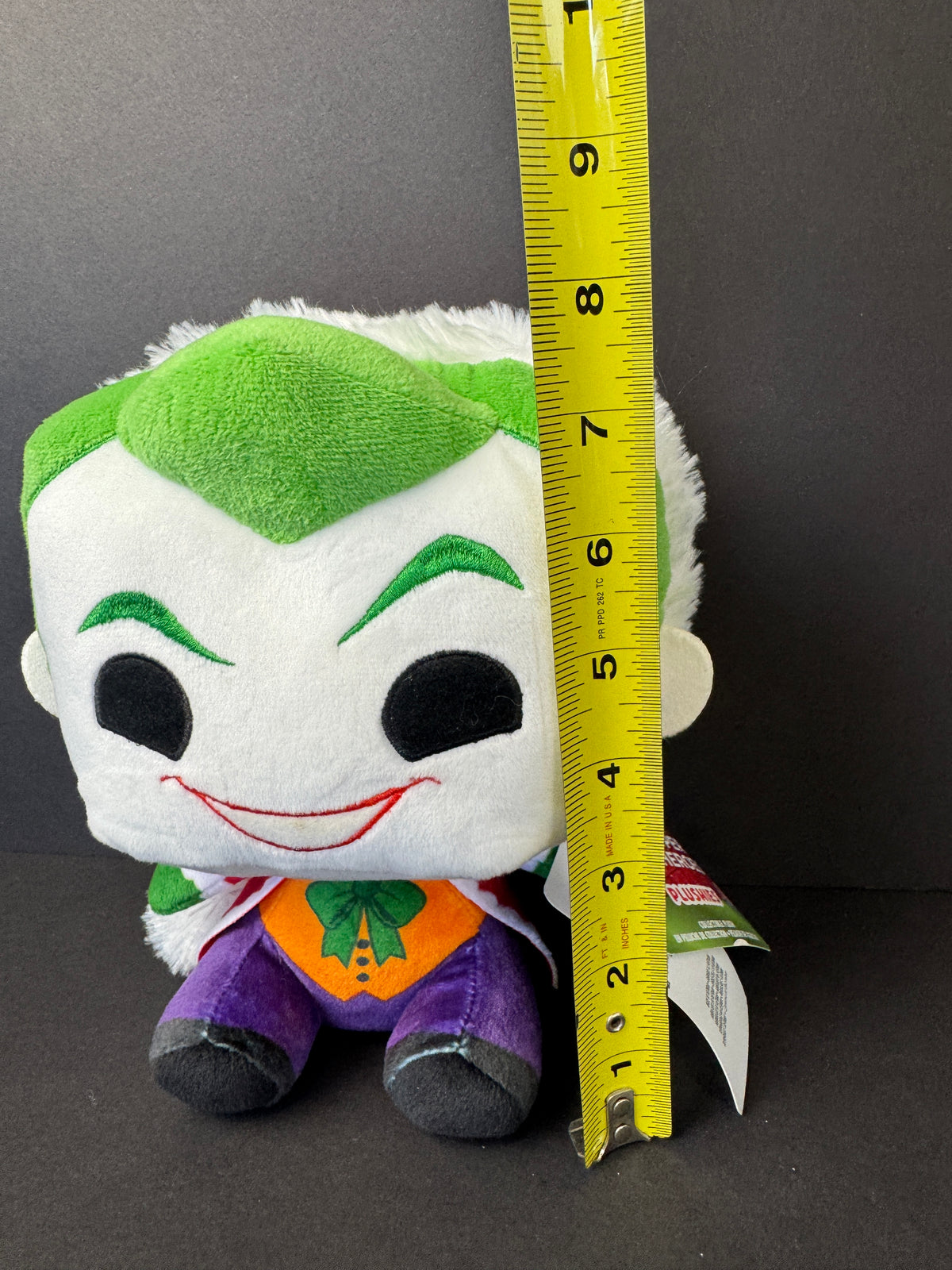 563 - DC Super Heroes Funko Plushies Christmas The Joker Santa Hat Red & Green New