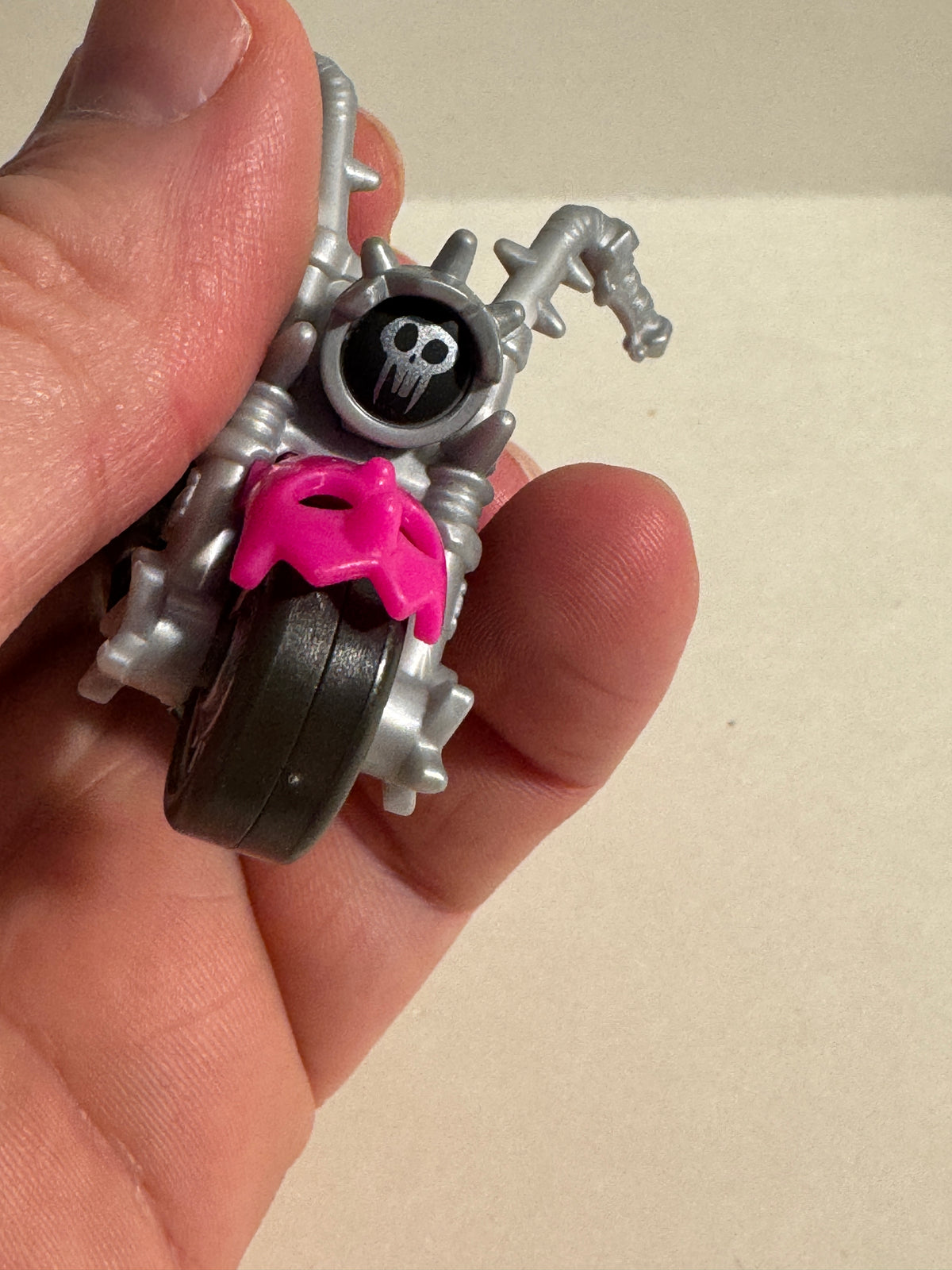 531 - Disney Pixar Onward Mini Sprites Motorcycle Figure Bike Cake Topper Pre-owned