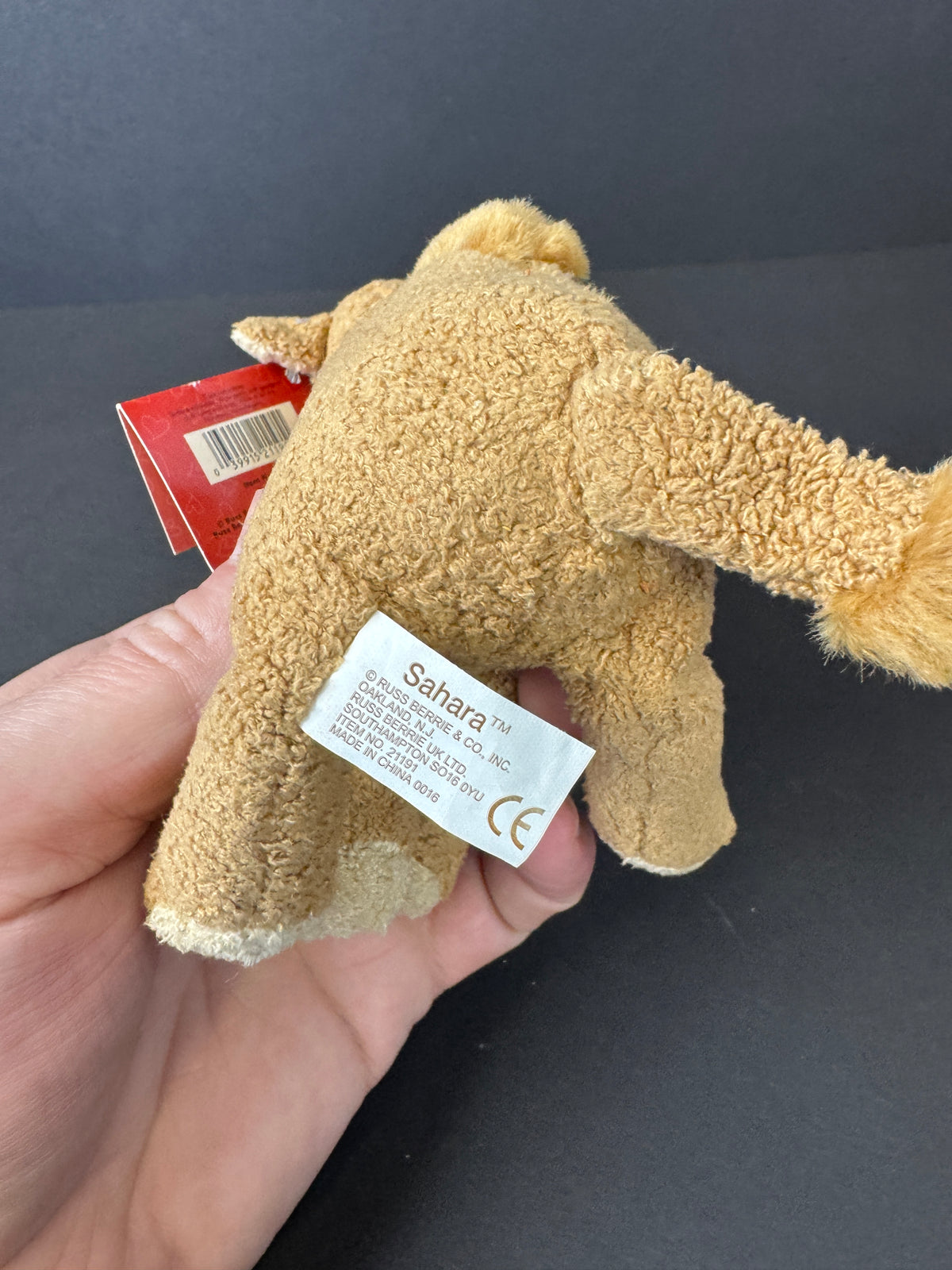 578 - Vtg Russ Berrie Luv Pets Sahara Camel Plush Bean Bag