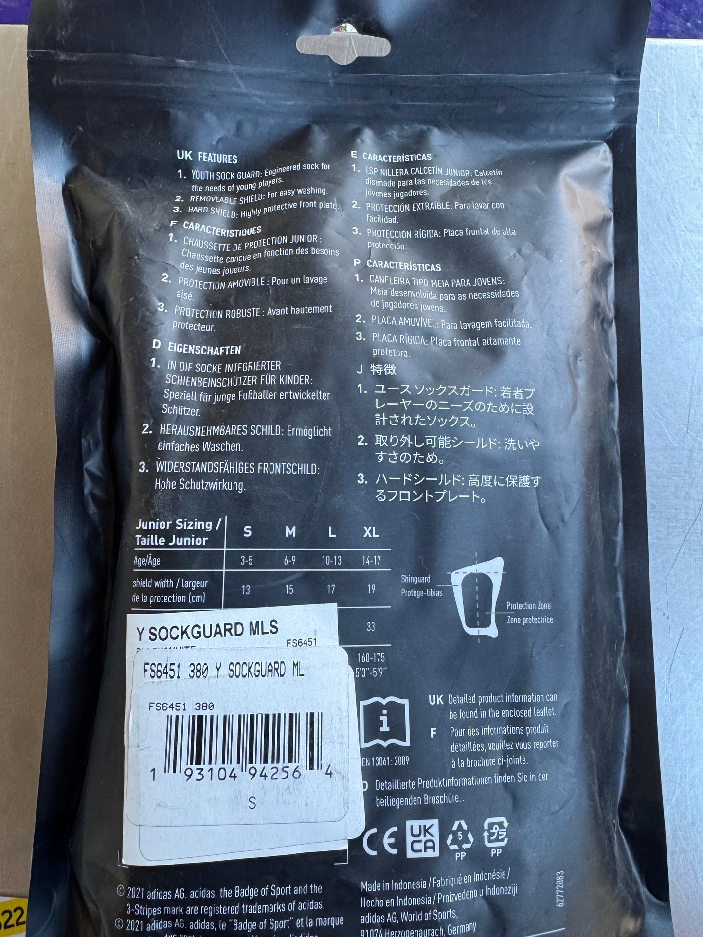 Adidas MLS Football Youth Sock Shin Guards-Small, Black, NEW