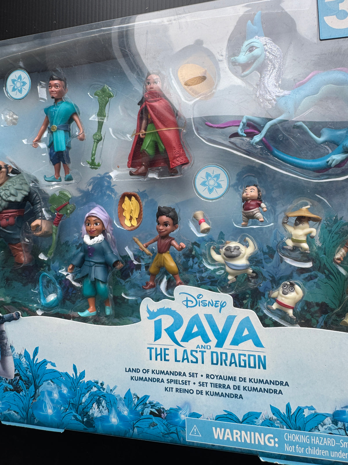 Disney Raya and the last dragon  the land of kumandra set