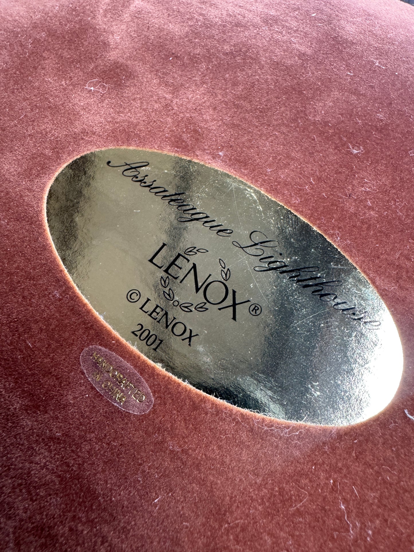 Lennox 2001 lighthouse scene