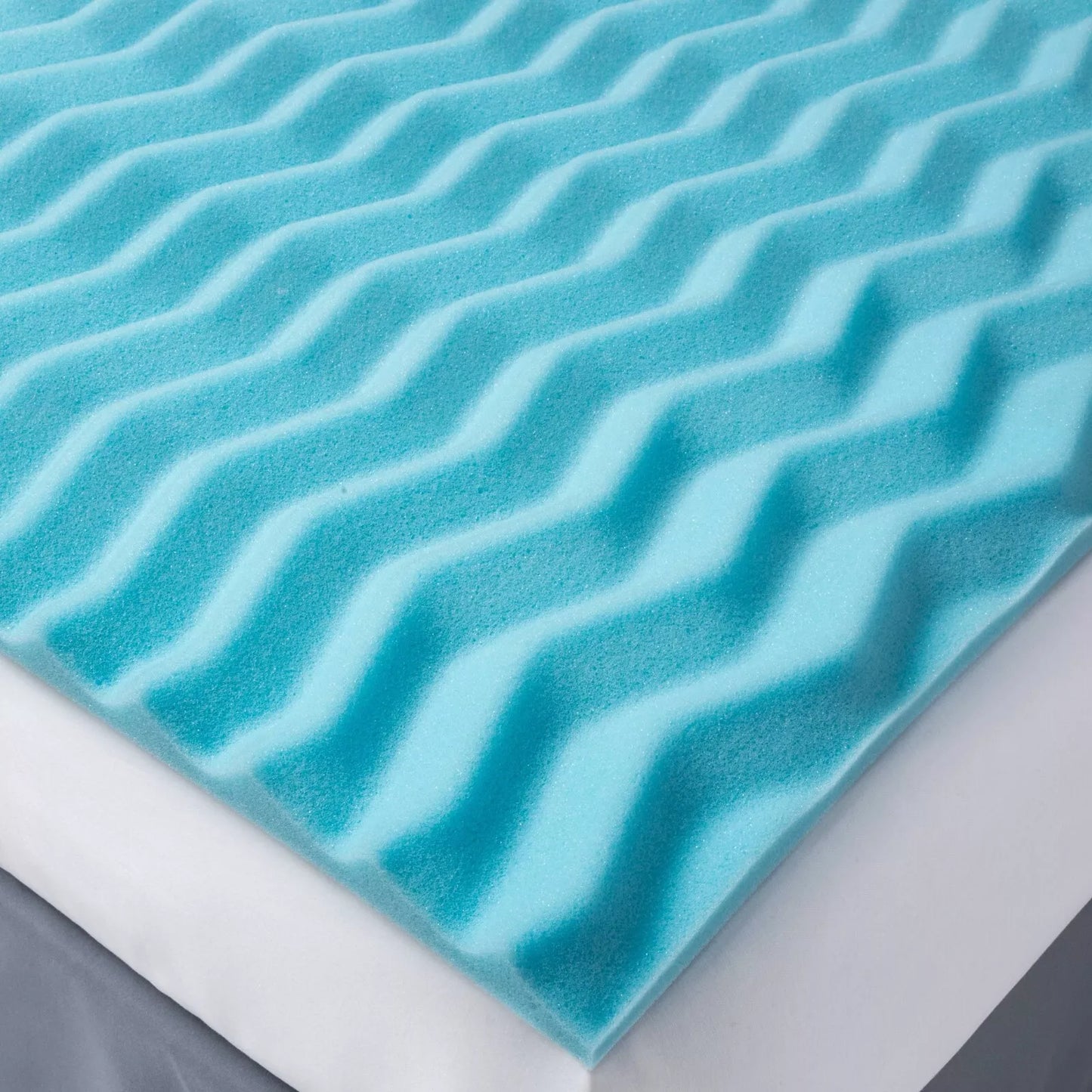 King 1.5" Reversible Wave Foam Mattress Topper